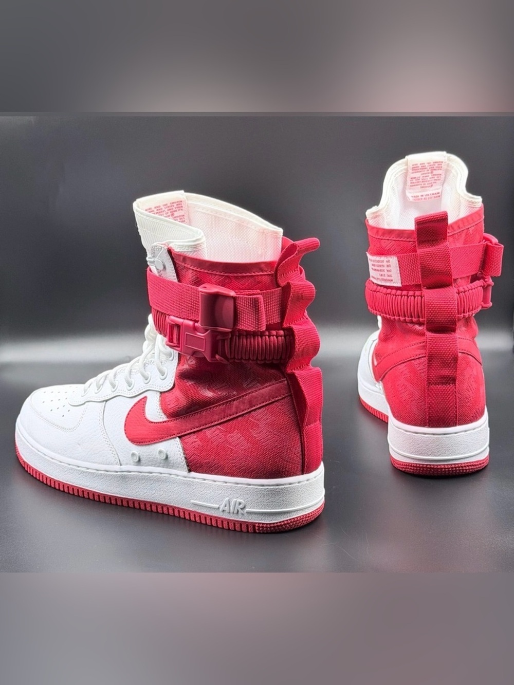 Nike SF Air Force 1 High 'University Red'